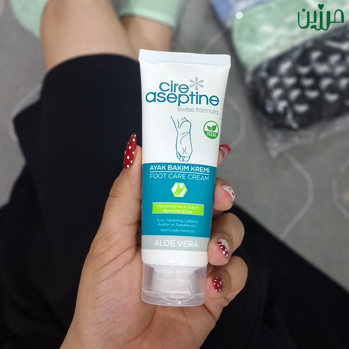 کرم قوی رفع ترک پا حاوی عصاره آلوئه ورا حجم 75 میل